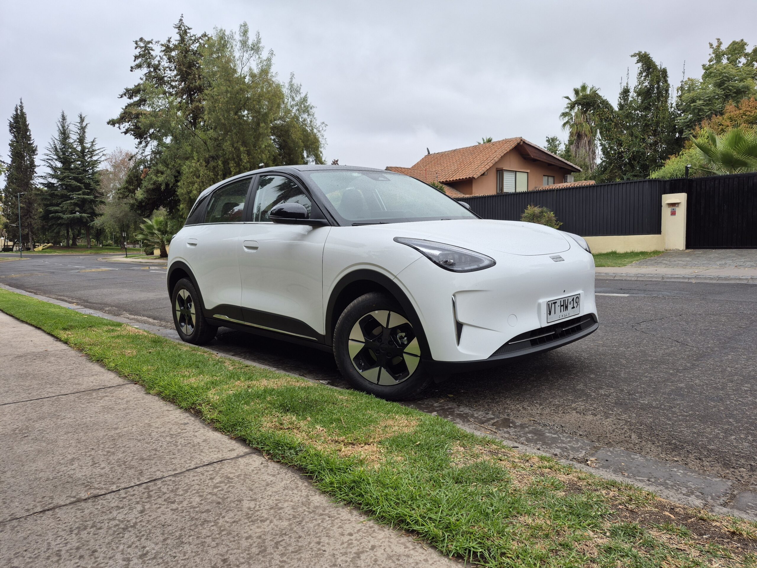 prueba del Geely EX2 Max